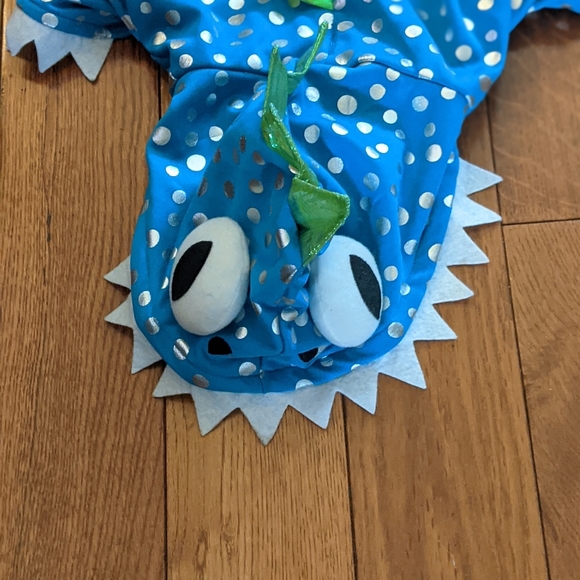 🌟2/$12🌟 Martha Stewart Pets Dragon costume - Picture 2 of 8